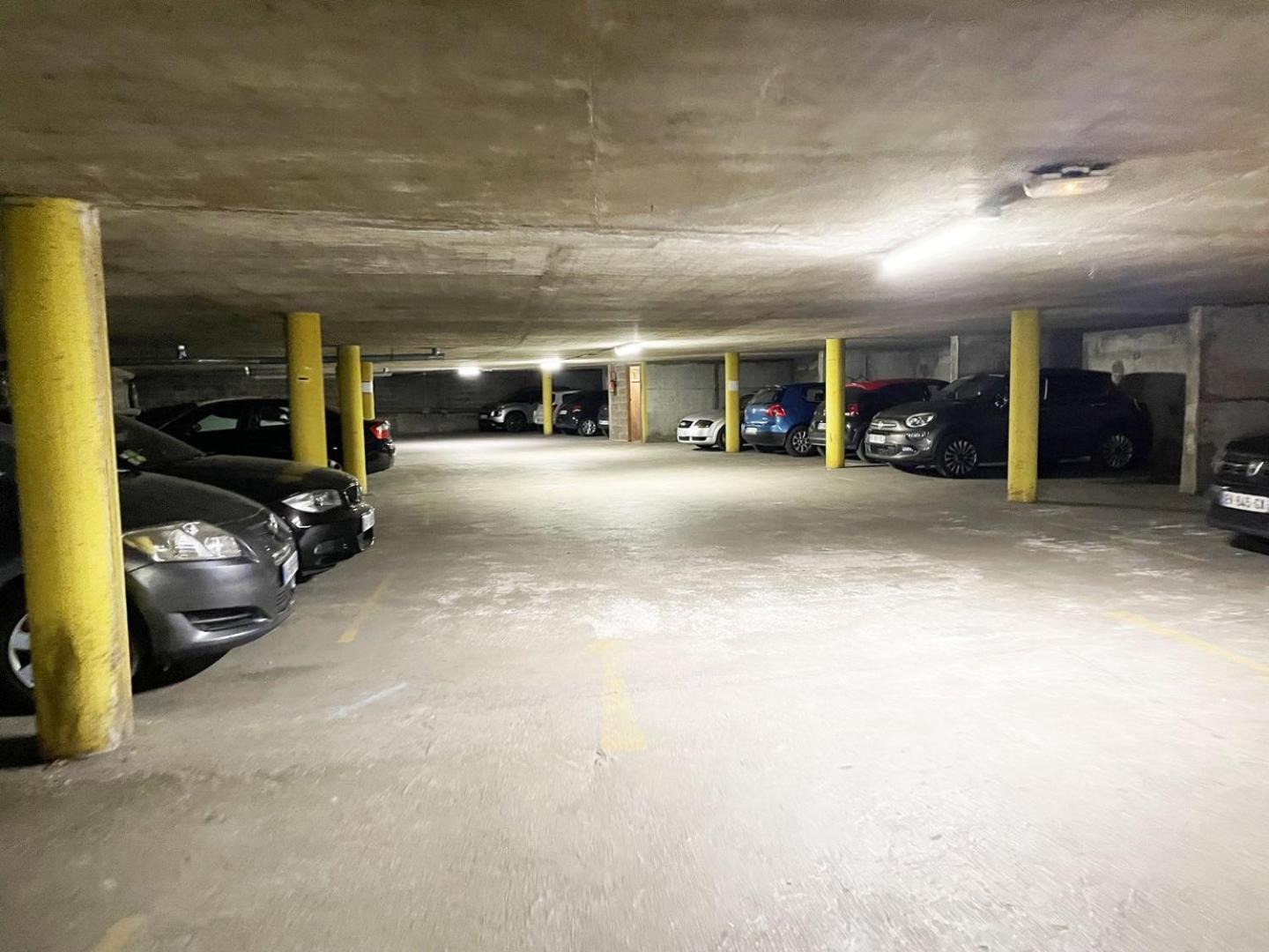 L'Horizon - Entree Independante - Parking Chartres Exterior foto